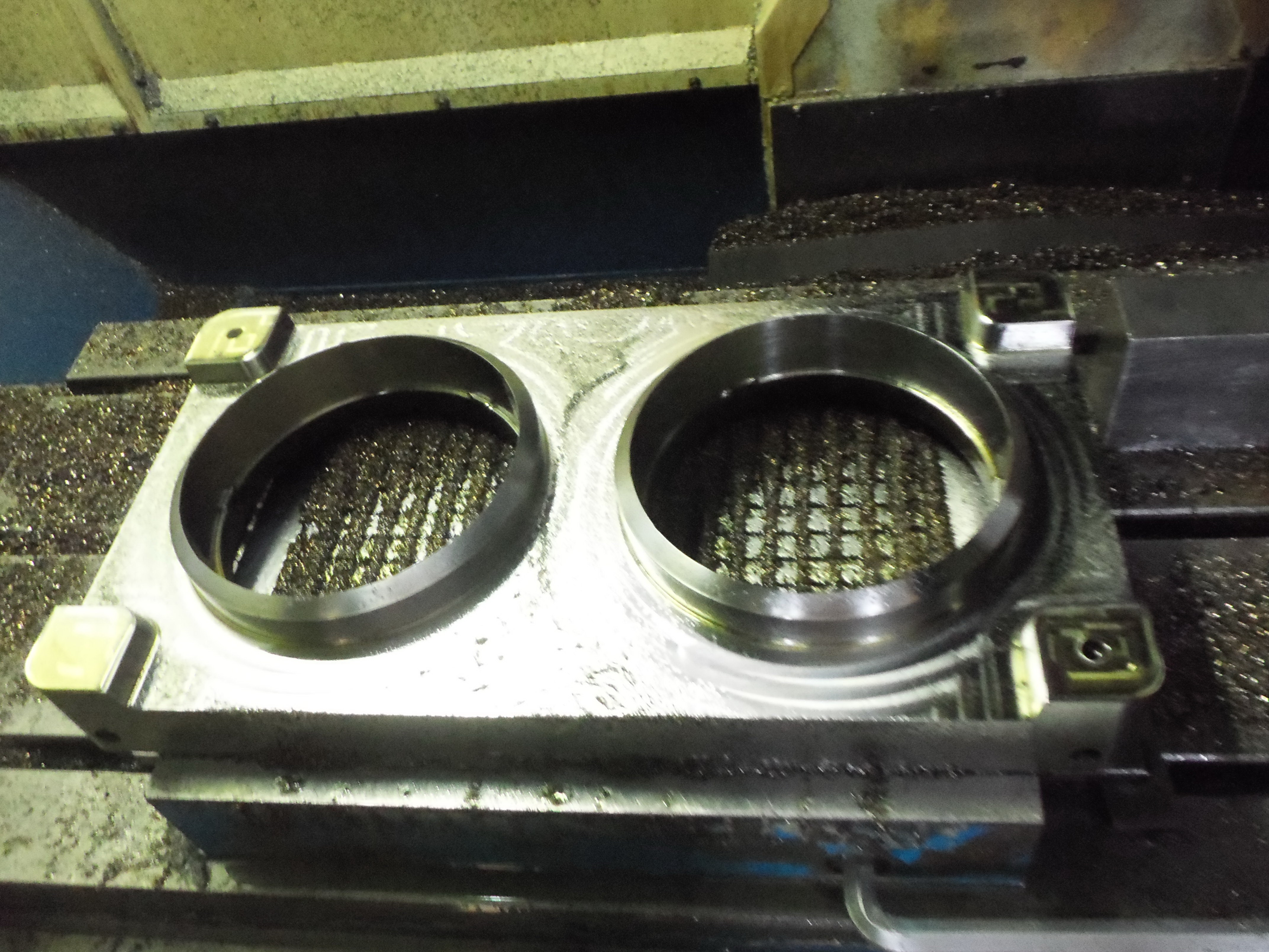 旭錦塑膠模具，模具加工圖