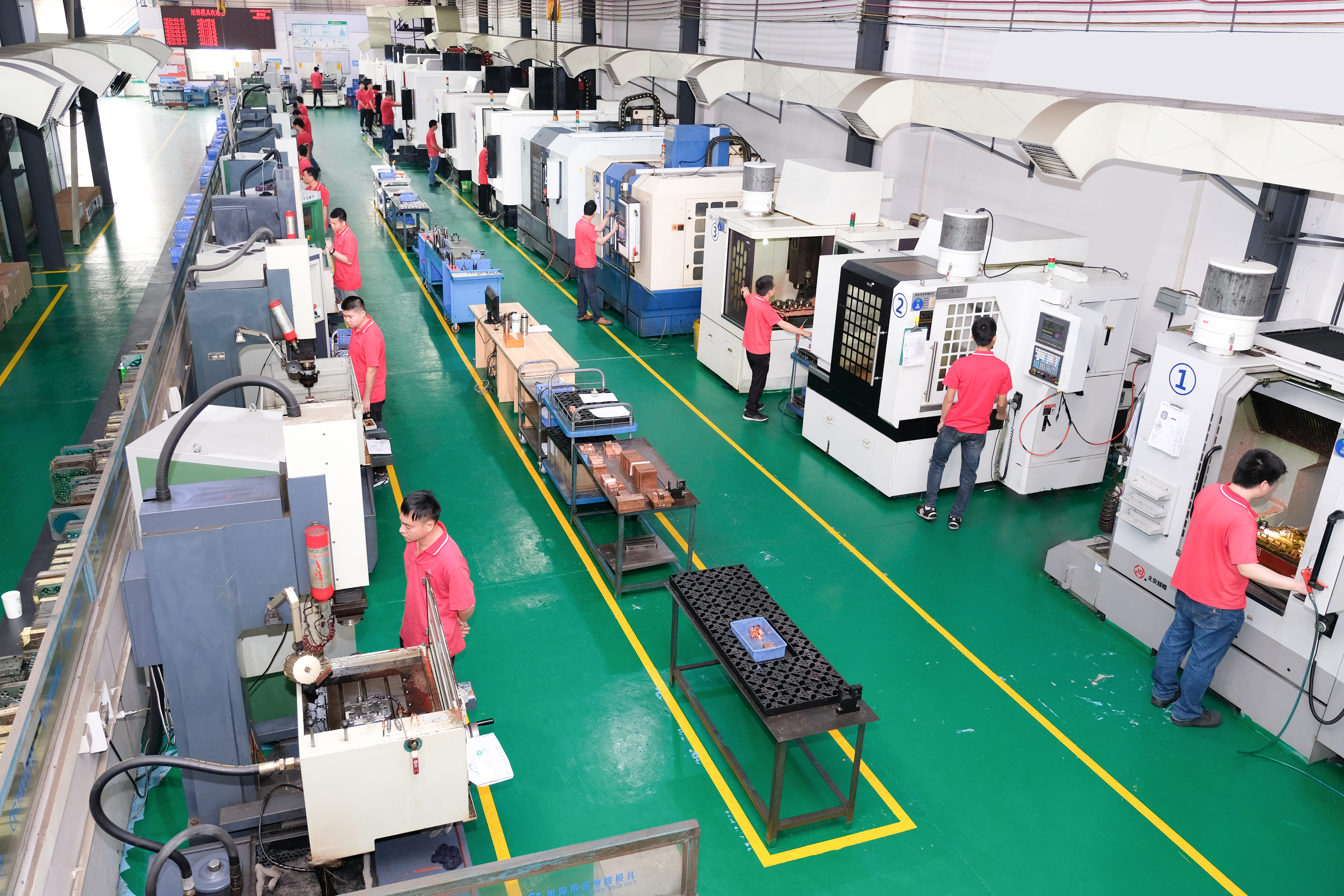 旭錦注塑模具模房展示 旭錦注塑模具模房展示